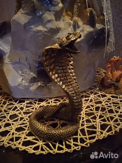 Старинная арабская статуэтка Кобра