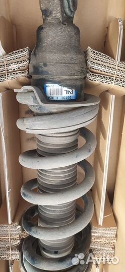 Продам стойки Ниссан Патрол Y62