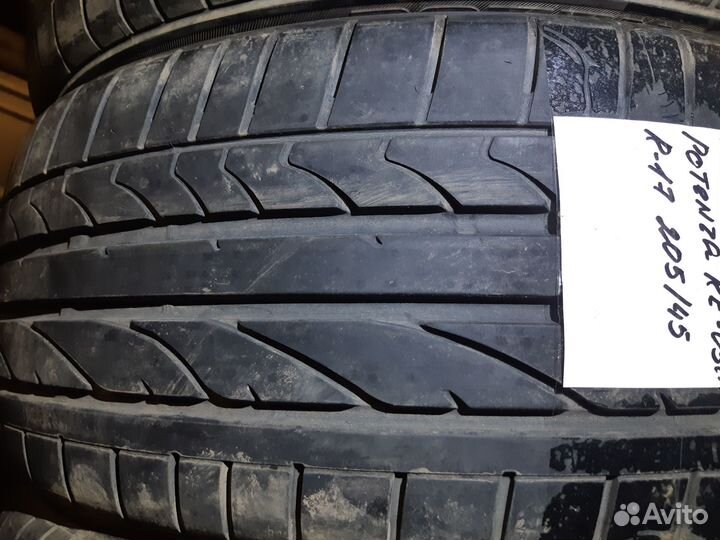 Bridgestone Potenza RE050 205/45 R17