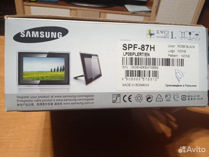 Цифровая фоторамка Samsung SPF-87H