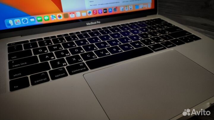 Apple MacBook Pro 2017 i5 2.3/8/512gb