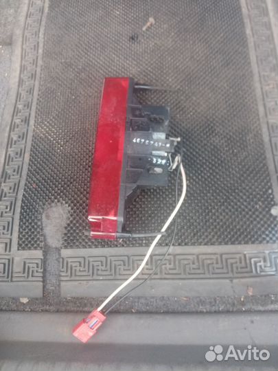 Фонарь крышки багажника Chrysler Voyager 3