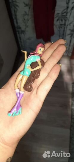 Фигурка винкс лейла из журналов