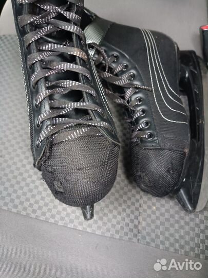 Коньки хоккейные