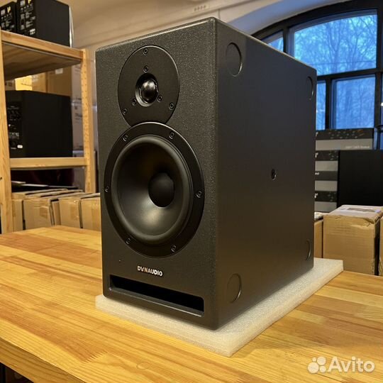 Dynaudio Core 7
