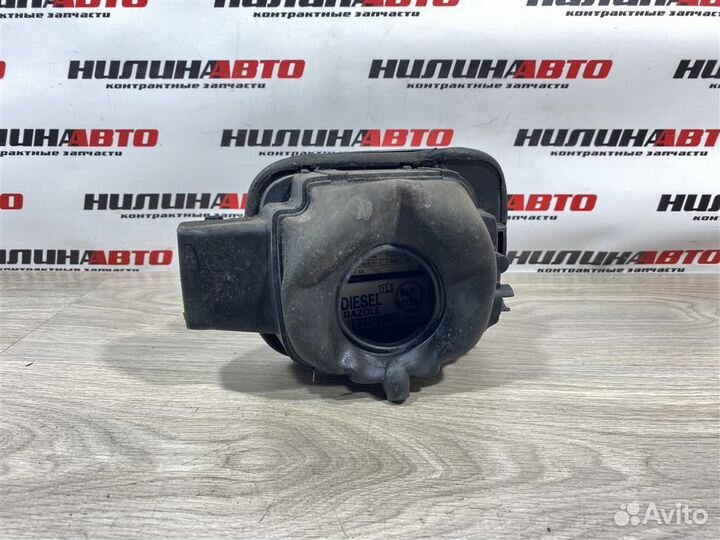 Лючок бензобака Шкода Октавия А5