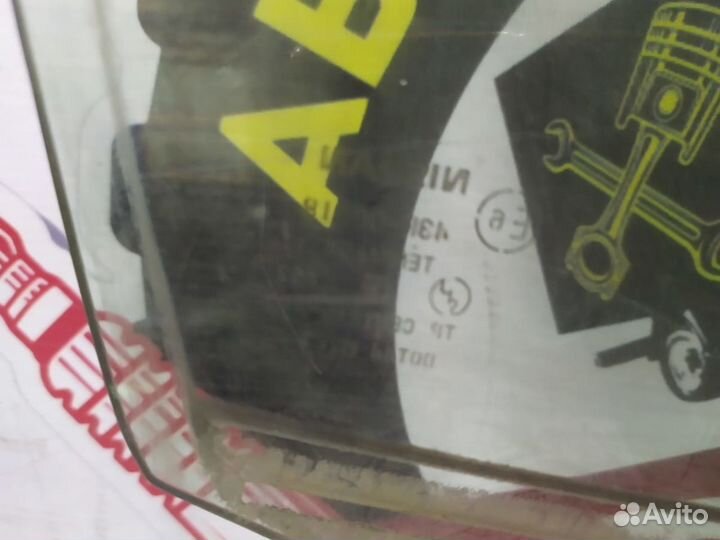 Стекло переднее правое двери Nissan Almera N16