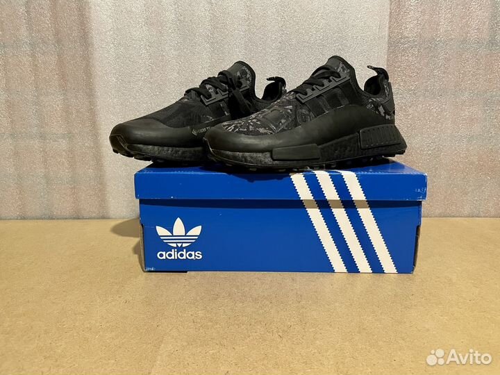 Кроссовки adidas NMD R1 Gore-Tex оригинал