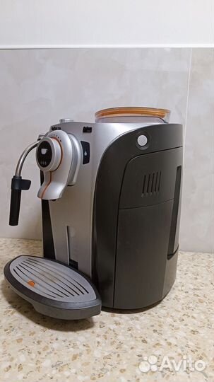 Кофемашина Saeco Odea Giro