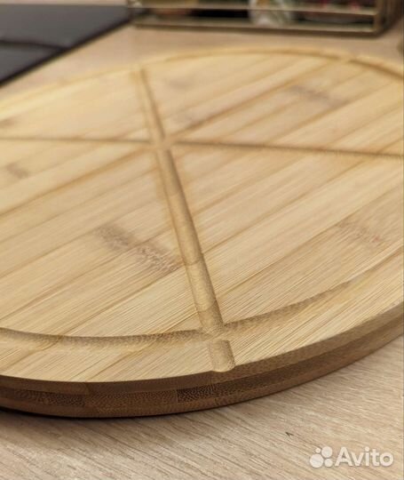 Блюдо сервировочное для пиццы доска деревянная