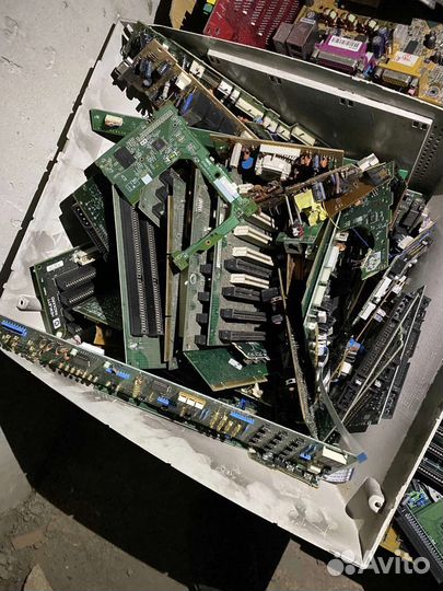 Платы, Радиодеталь