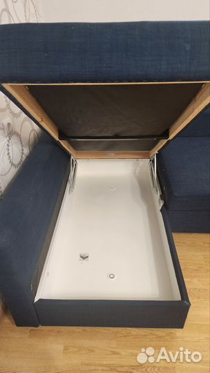 Продам угловой диван бу