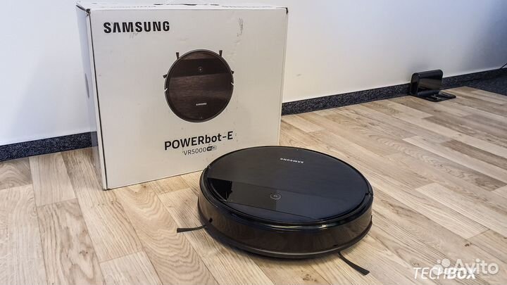 Робот-пылесос Samsung Powerbot VR 5000 WiFi моющий
