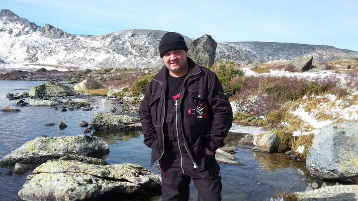 Начальник охраны, кладовщик, администратор