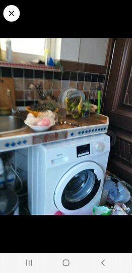 Комната 12 м² в 5-к., 1/2 эт.