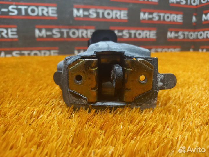 Ограничитель двери задний правый Bmw 5-Series E39