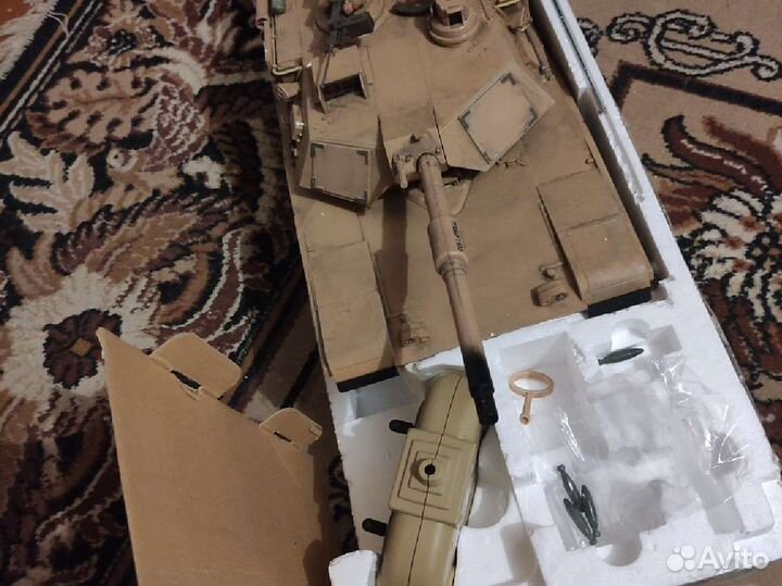 Танк M1A2 abrams hobby engine