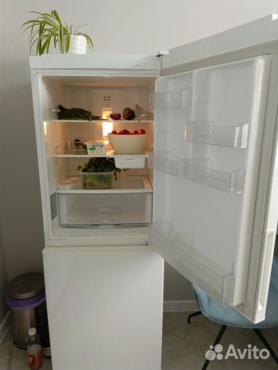Холодильник бу lg