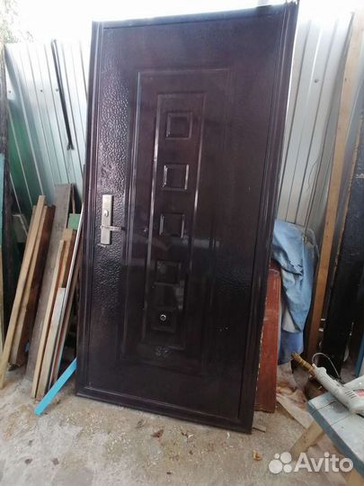 Дверь входная металлическая уличная