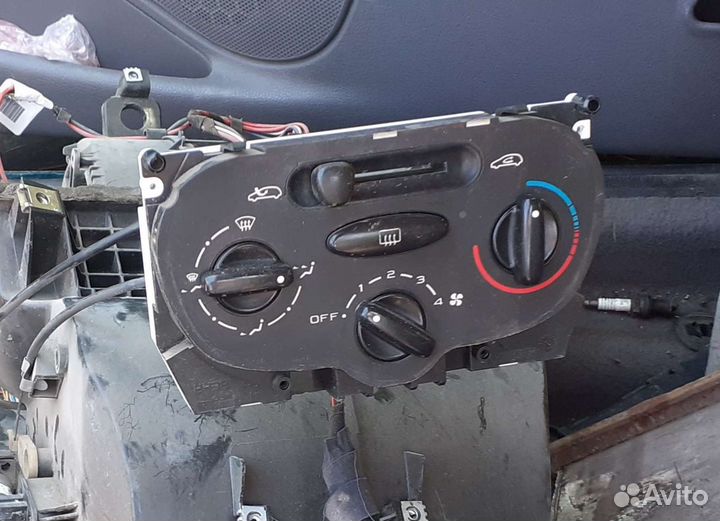 Peugeot 206 блок управления печкой