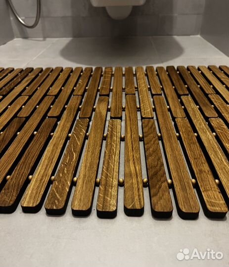 Коврик из дуба