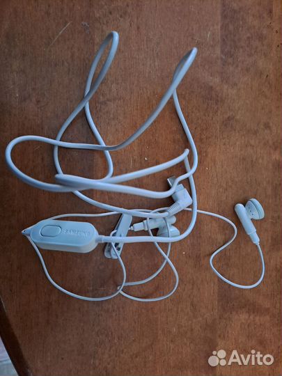 Проводные наушники samsung со своим разъёмом