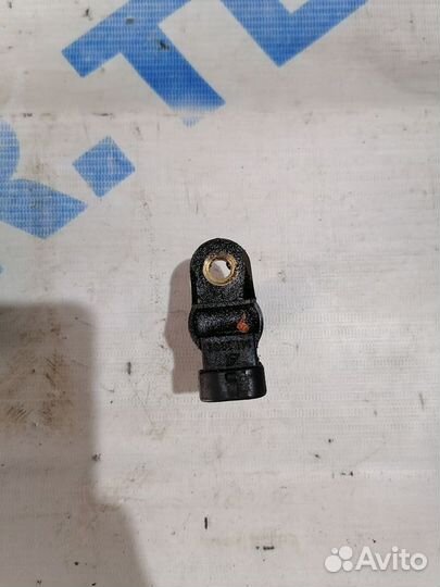 Датчик положения распредвала LADA kalina 1 хетчбек