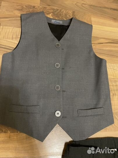 Школьная форма серая