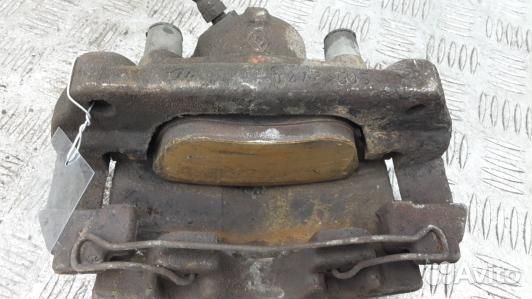 Суппорт тормозной передний левый renault fluence 1