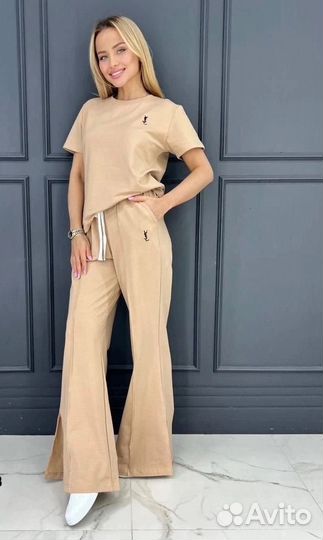 Брючный костюм женский