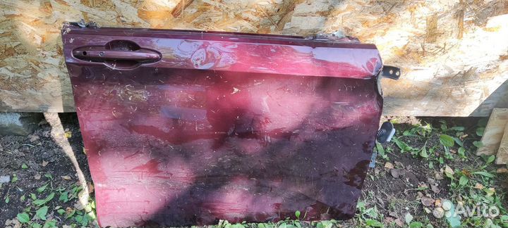 Дверь правая передняя Honda fread+