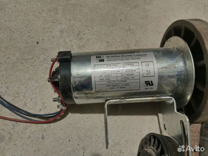 Электродвигатель с беговой дорожки