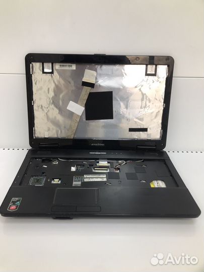 Ноутбук eMachines E625 в разборе