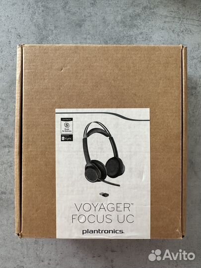 Беспроводные наушники Plantronics voyager B825-M