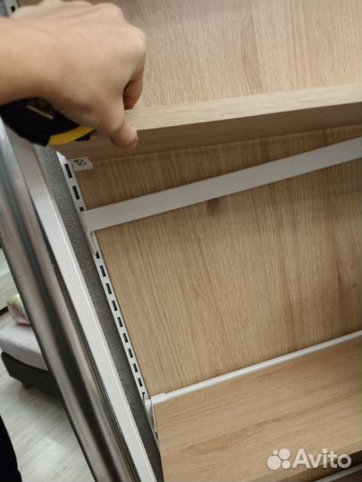 Стеллажи полки подвесные