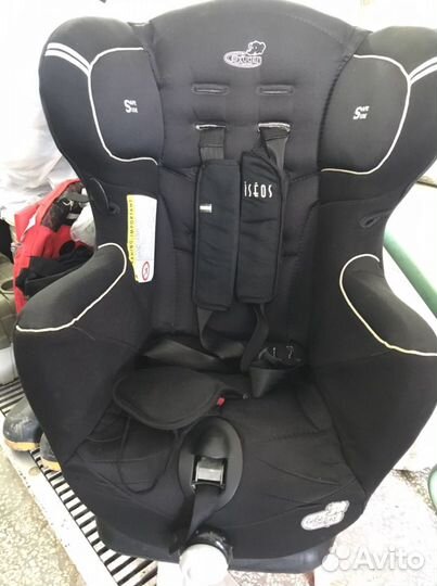 Детское автокресло Iseos bebe confort