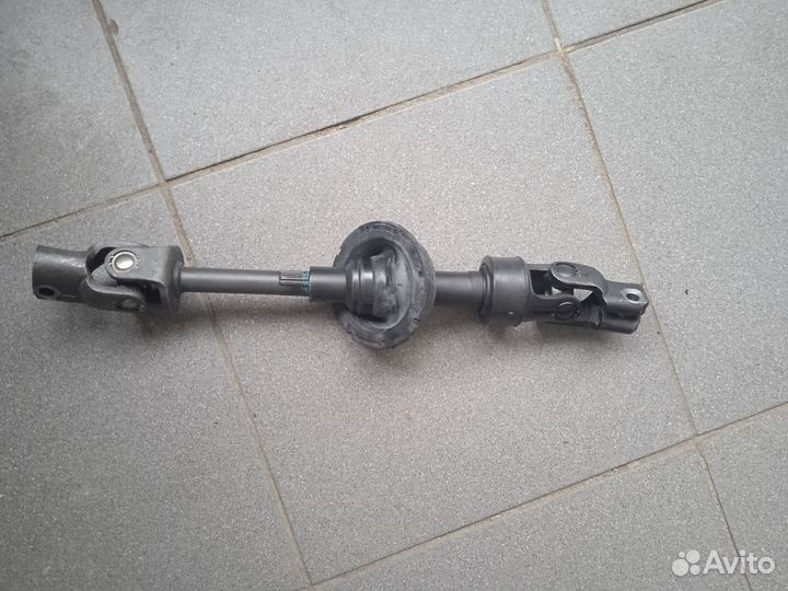Карданный вал рулевой toyota camry
