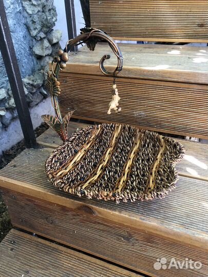 Фруктовница, плетеное блюдо