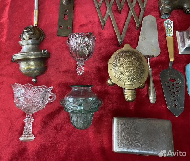 Календарь лампады объектив шкатулка подстаканник