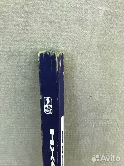 Клюшка хоккейная