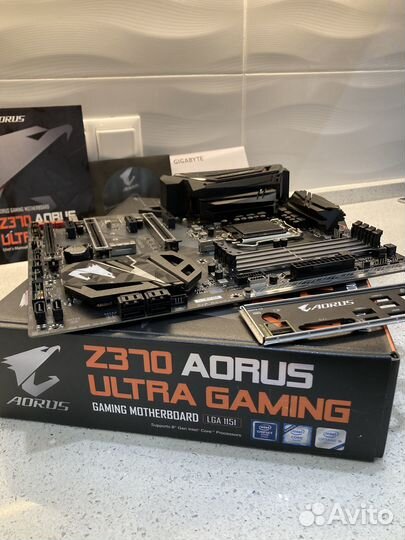 Материнская плата gigabyte Z370 aorus Ultra Gaming
