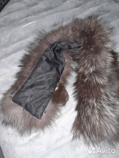 Меховой воротник чернобурка