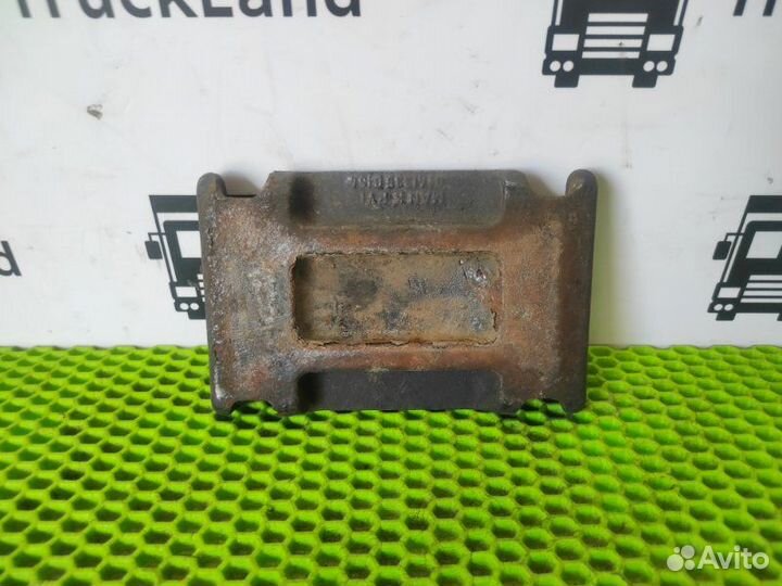 Накладка стремянки передней рессоры Man Tgx