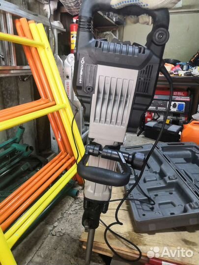 Аренда отбойных молотков, бетоноломов.(без залога)