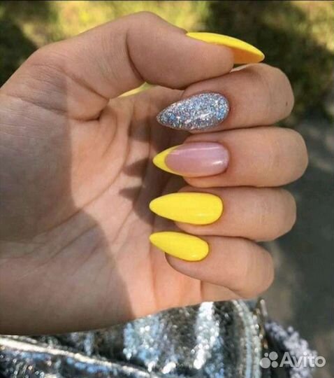 Маникюр и педикюр