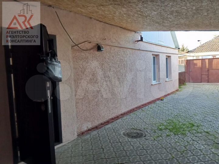 Дом 82 м² на участке 6 сот.