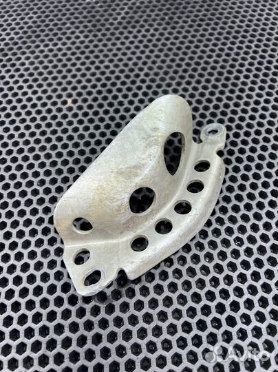 Защита крышки двигателя Yamaha WR 450F 2005-2006