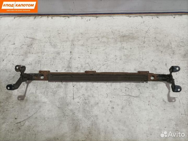 Планка кассеты радиаторов Ford Focus 2