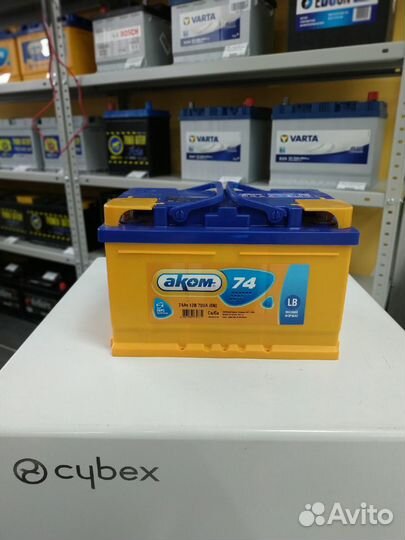 Аккумулятор 74Ah Akom 700A низкий обратной полярно