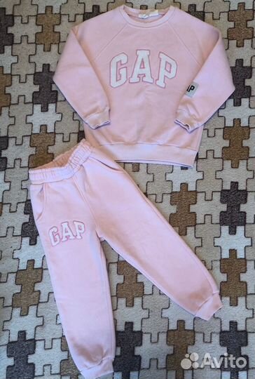 Костюм на девочку GAP